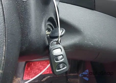 2014 Hyundai Elantra Se from USA, damaged, VIN 5NPDH4AE9EH503306